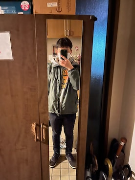 「STARTER（スターター）のアイテム（トップス）」を使った、syotarookuiさん（メンズ・176cm）の冬コーディネート