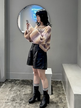 「GRL」｜「アイテム（ブーティ）」を使った、fmnさん（レディース・157cm）の秋コーディネート