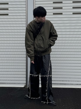 「アイテム（MA-1）」を使った、Hiromuさん（メンズ・180cm）の秋コーディネート