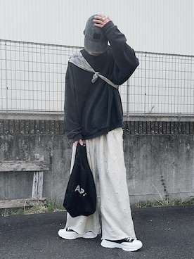 「アイテム（エコバッグ/サブバッグ）」を使った、Hiromuさん（メンズ・180cm）の秋コーディネート