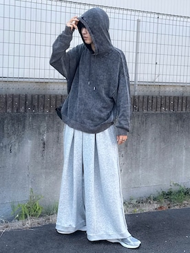 「アイテム（スウェットパンツ）」を使った、Hiromuさん（メンズ・180cm）の秋コーディネート