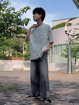 「GRANCY（グランシー）の【GRANCY】Scribble Graphic Pigment Tee / スクリブル グラフィック ピグメント Tシャツ（Tシャツ/カットソー、ホワイト系）」を使った、Hiromuさん（メンズ・180cm）の春コーディネート