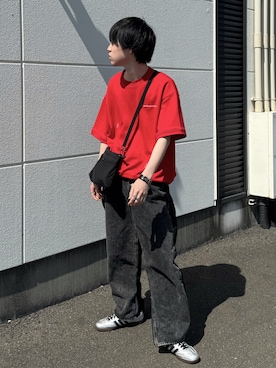 「Bleme（ブレム）の刺繍ロゴ リラクシー スウェットTシャツ （ドローコード付き）（Tシャツ/カットソー、レッド系）」を使った、Hiromuさん（メンズ・180cm）の春コーディネート