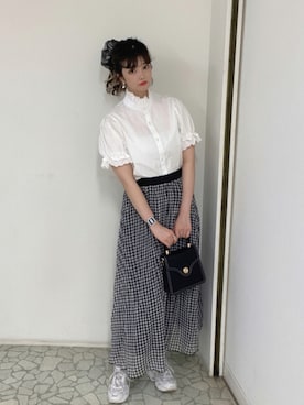 「SPINNS(スピンズ)のアイテム(シュシュ)」を使った、メグミさん(レディース・159cm)の夏コーディネート