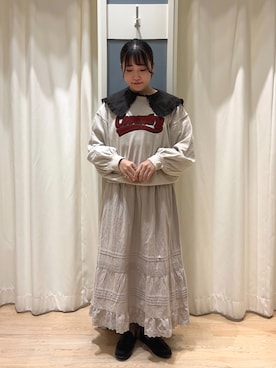 「秋色コーデ」｜「アイテム（スウェット）」を使った、カホさん（レディース・154cm）の秋コーディネート