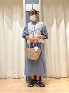 「Samansa Mos2（サマンサ モスモス）のモチーフレースベスト（ベスト）」を使った、カホさん（レディース・156cm）の夏コーディネート