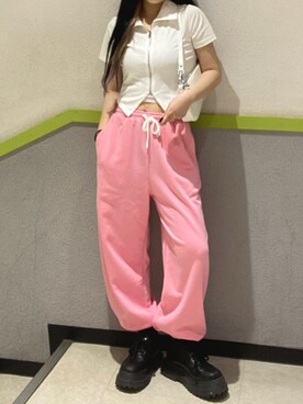 「SPINNS（スピンズ）のアイテム（スウェットパンツ）」を使った、asukaさん（レディース・155cm）の春コーディネート