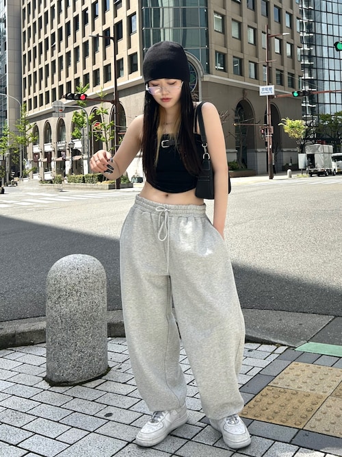 asuka｜SPINNSのスウェットパンツを使ったコーディネート - WEAR