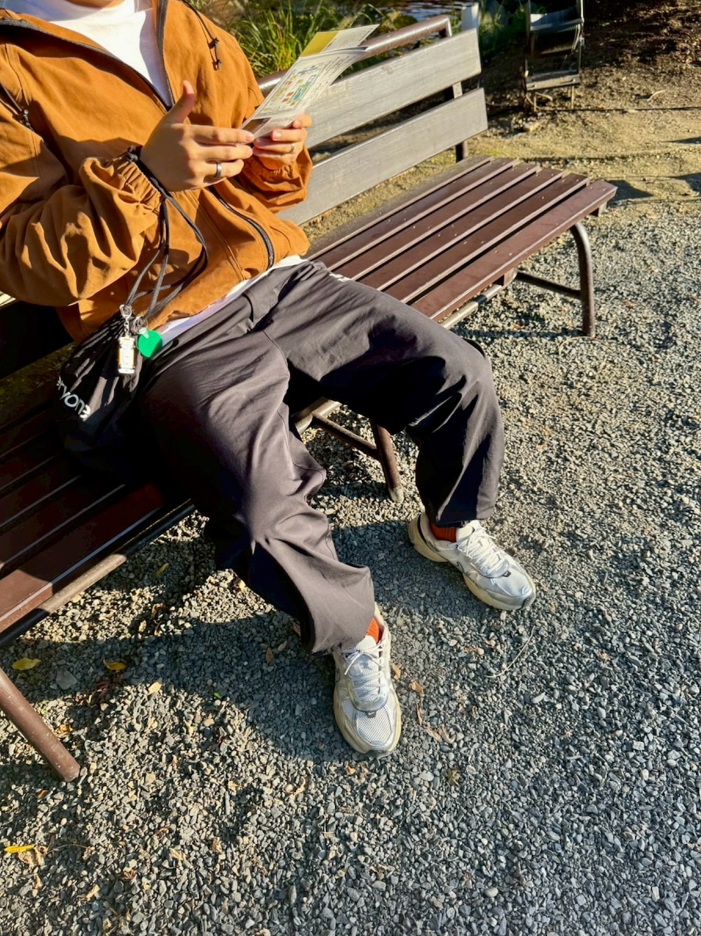 ENNOYのアイテムを使った「ナイロンパンツ」の人気ファッション