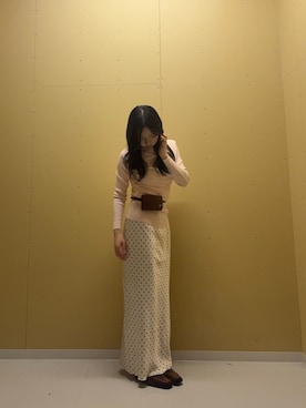 「SENSE OF PLACE by URBAN RESEARCH(センスオブプレイスバイアーバンリサーチ)の『洗濯可』抗ピル ストレッチリブドレープセーター(ニット/セーター、ピンク系)」を使った、hmyさん(レディース・159cm)の夏コーディネート