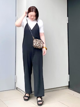 「アイテム（つなぎ/オールインワン）」を使った、kumikoさん（レディース・165cm）の秋コーディネート
