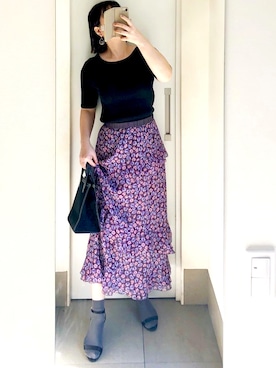 「IENA LA BOUCLE（イエナラブークル）のアイテム（スカート）」を使った、kumikoさん（レディース・165cm）の秋コーディネート