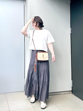 「GALLARDAGALANTE（ガリャルダガランテ）のクロップドTee（Tシャツ/カットソー、ホワイト系）」を使った、kumikoさん（レディース・165cm）の春コーディネート
