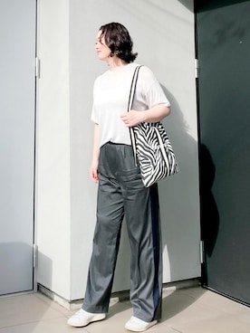 「アイテム（ニット/セーター、シルバー系）」を使った、kumikoさん（レディース・165cm）の秋コーディネート