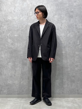 「ADAM ET ROPE'（アダムエロペ）のアイテム（スリッポン）」を使った、ADAM ET ROPE' HOMME STAFFさん（メンズ・172cm）の春コーディネート