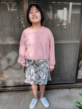 「アイテム（スニーカー）」を使った、メルちゅ入院中ですがー　さん（キッズ・155cm）の秋コーディネート