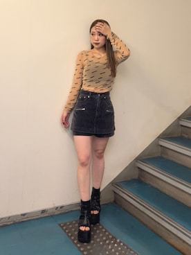 「MURUA（ムルーア）のギャザープラットフォームシューズ（サンダル、ブラック系）」を使った、横幕学美さん（レディース・153cm）の夏コーディネート