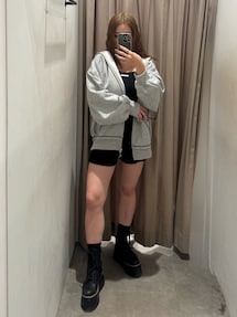 Sarah×MURUAユニセックススウェットフーディー｜ムルーア（MURUA）公式