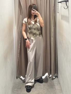 「MURUA（ムルーア）のアイテム（パンツ）」を使った、横幕学美さん（レディース・153cm）の春コーディネート