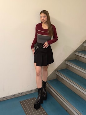 「MURUA（ムルーア）のベルテッドアシメプリーツスカパン（その他パンツ、ブラック系）」を使った、横幕学美さん（レディース・153cm）の秋コーディネート