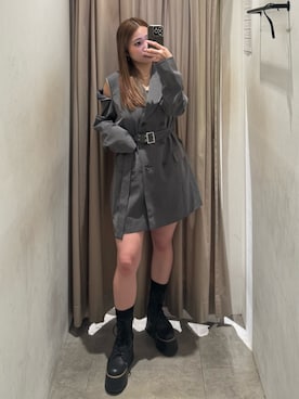 「MURUA（ムルーア）のジャケットライクZIPミニワンピース（テーラードジャケット、グレー系）」を使った、横幕学美さん（レディース・153cm）の春コーディネート