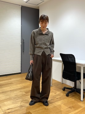 「COLONY 2139（コロニートゥーワンスリーナイン）のアイテム（トップス）」を使った、fuyukaさん（レディース・158cm）の秋コーディネート