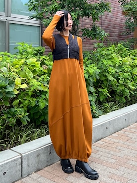 「アイテム（その他トップス）」を使った、RINKAさん（レディース・170cm）の秋コーディネート