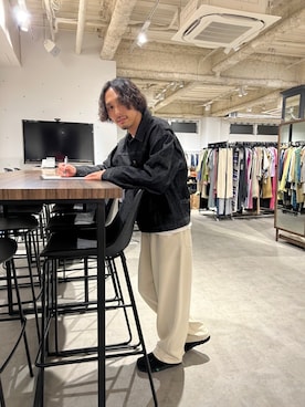「NANO universe（ナノユニバース）のアイテム（デニムジャケット）」を使った、古山直登さん（メンズ・166cm）の春コーディネート