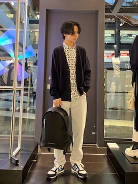 「ARMANI EXCHANGE（アルマーニエクスチェンジ）のアイテム（カーディガン/ボレロ）」を使った、yu---sukeさん（メンズ・183cm）の春コーディネート