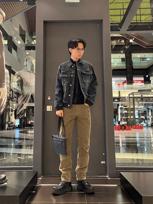 A|X アルマーニ エクスチェンジ】ゴールドボタン デニムジャケット