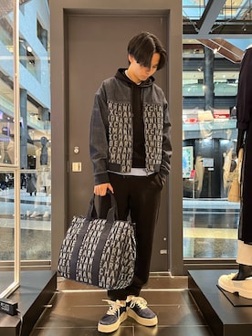 「ARMANI EXCHANGE（アルマーニエクスチェンジ）のアイテム（パーカー）」を使った、yu---sukeさん（メンズ・183cm）の冬コーディネート