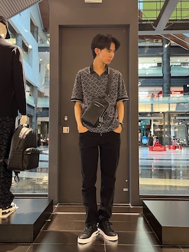 「アイテム（ボディバッグ/ウエストポーチ）」を使った、yu---sukeさん（メンズ・184cm）の秋コーディネート