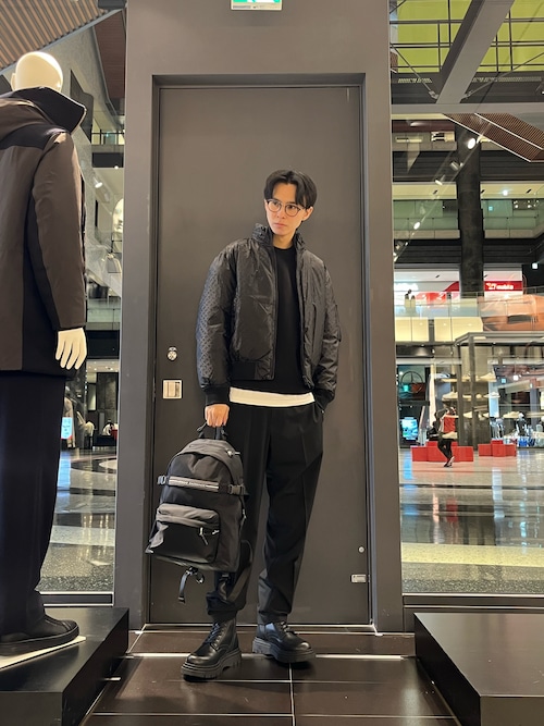 A|X アルマーニ エクスチェンジ】ゴールドロゴ スウェットプル