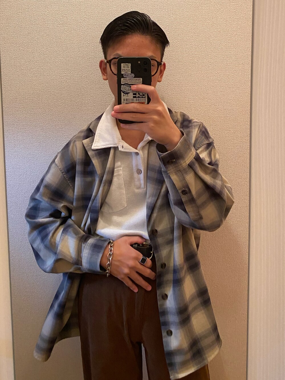 「ワイドパンツ、ポロシャツ、コーデュロイパンツ、チェック柄、テーラードジャケット」｜「CASPER JOHNのアイテム（テーラードジャケット、ブルー系）」を使った、joncさん（骨格ウェーブ・メンズ・168cm）の春コーディネートの1枚目の写真