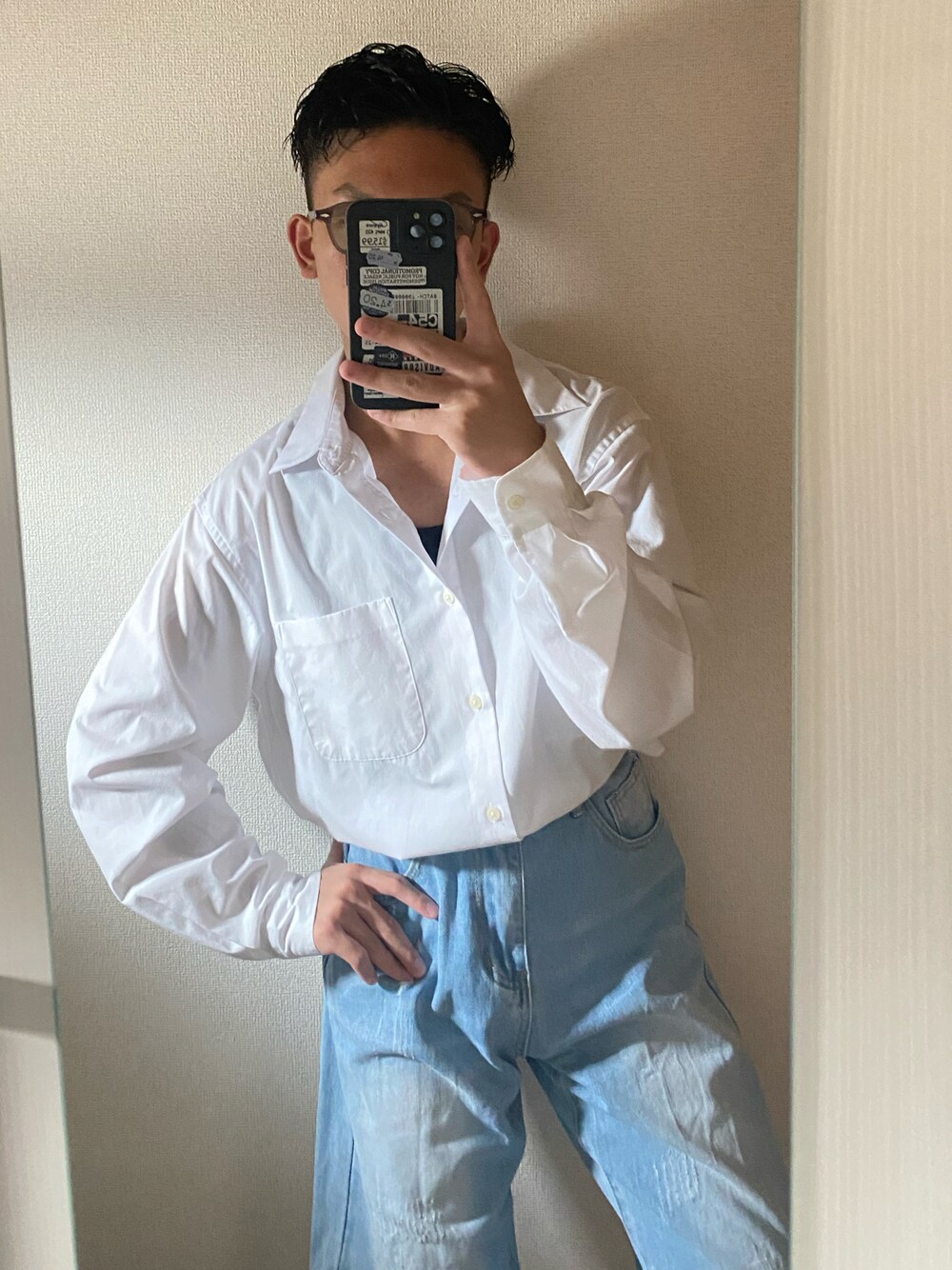 「GUのアイテム（シャツ/ブラウス、ホワイト系）」を使った、joncさん（骨格ウェーブ・メンズ・168cm）の春コーディネートの1枚目の写真