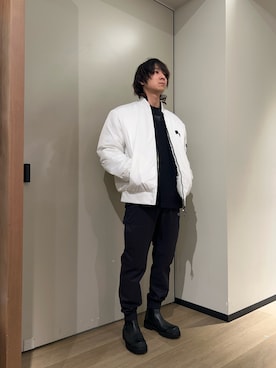 「ARMANI EXCHANGE（アルマーニエクスチェンジ）のアイテム（ブルゾン）」を使った、428さん（メンズ・173cm）の冬コーディネート