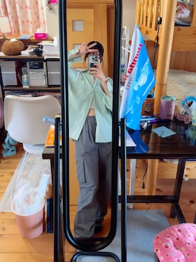 「アイテム（カーゴパンツ）」を使った、maraaさん（レディース・156cm・10代）の秋コーディネート