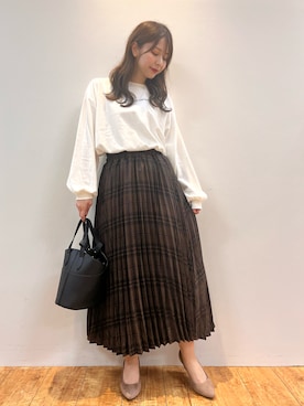 「DRESKIP（ドレスキップ）のアイテム（パンプス）」を使った、reinaさん（レディース・156cm）の秋コーディネート