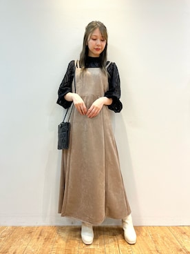 「シア―ブラウス」｜「アイテム（ワンピース/ドレス）」を使った、reinaさん（レディース・156cm）の秋コーディネート