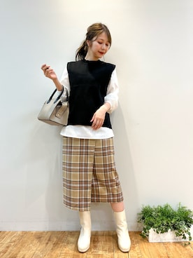 「SHOO・LA・RUE（シューラルー）のアイテム（ハンドバッグ）」を使った、reinaさん（レディース・156cm）の秋コーディネート