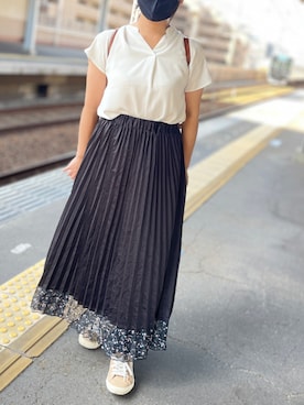 「お買い物」｜「アイテム（スニーカー）」を使った、tsubasa harada    さん（レディース・151cm）の秋コーディネート