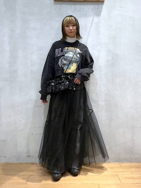 「PAGEBOY（ページボーイ）のリメイクライクショートスウェット（スウェット）」を使った、juraさん（レディース・158cm）の冬コーディネート