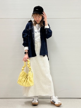 「SHOO・LA・RUE（シューラルー）の【洗える/S-LL】大人のこなれコーデに やわらかデニムシャツ（シャツ/ブラウス、ブルー系）」を使った、Juraさん（レディース・162cm）の春コーディネート