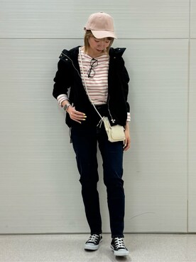 「SHOO・LA・RUE（シューラルー）のデニムスキニーパンツ（デニムパンツ、ブルー系）」を使った、Juraさん（レディース・162cm）の春コーディネート