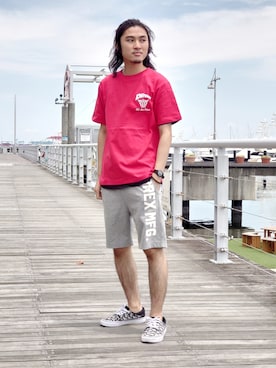 「AVIREX（アヴィレックス）のアイテム（スウェットパンツ）」を使った、浩樹さん（メンズ・173cm）の春コーディネート