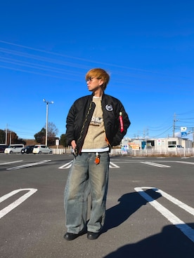 「アイテム（スニーカー）」を使った、ちゃんりょーさん（メンズ・166cm）の冬コーディネート