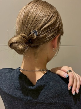 「アイテム（その他ヘアアクセサリー）」を使った、CENE STOREさん（レディース・157cm）の秋コーディネート