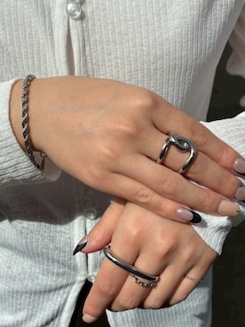 「CENE（セネ）の【CENE】セネ/ビッククロスリング（リング）」を使った、CENE STOREさん（レディース・157cm）の秋コーディネート