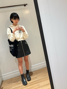 Hsuanさんのコーディネート