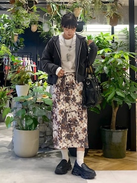 「JEANASIS（ジーナシス）のFadeカラーZIPフーディ/321477（パーカー）」を使った、mamiさん（レディース・164cm・30代）の秋コーディネート